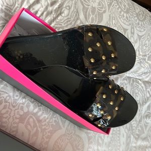 Vince Camuto Tortoise Slides